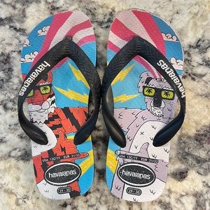Kids Havaianas flip flops barely worn